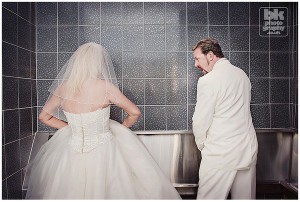 搞笑婚禮照片大集合，結婚就該這麼歡樂的來一發！